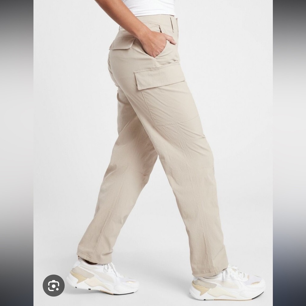 Athleta Trekkie Cargo Pants